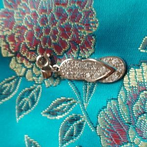 Flip Flop Diamond Pendant/charm NWOT